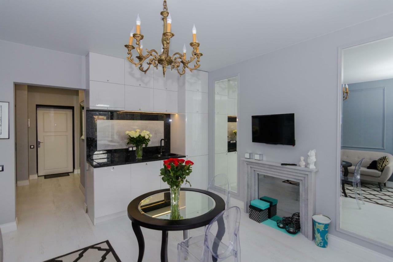 Charming Studio In The Center Kyiv Exterior foto